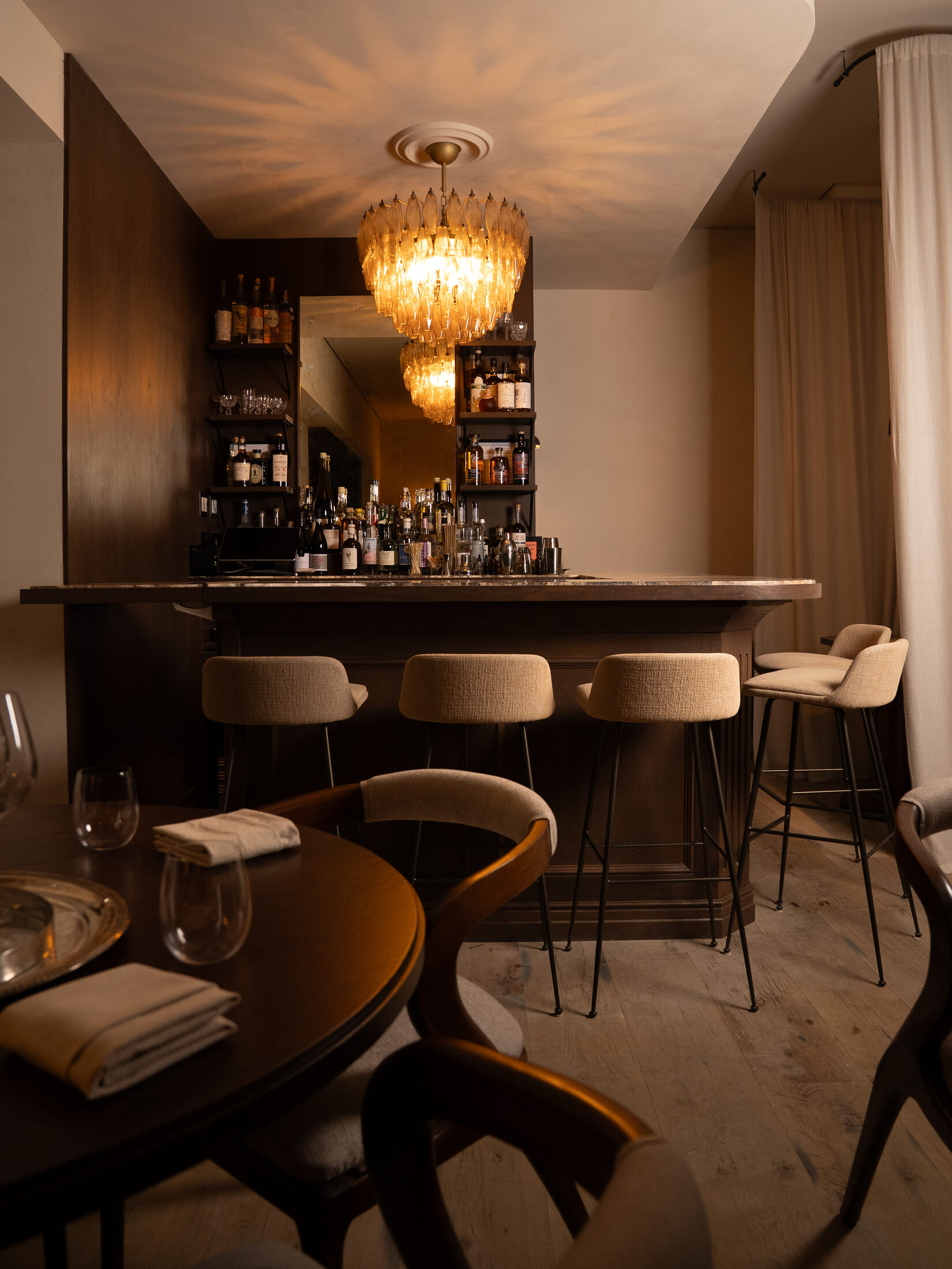 The bar and dining room at Cynthia